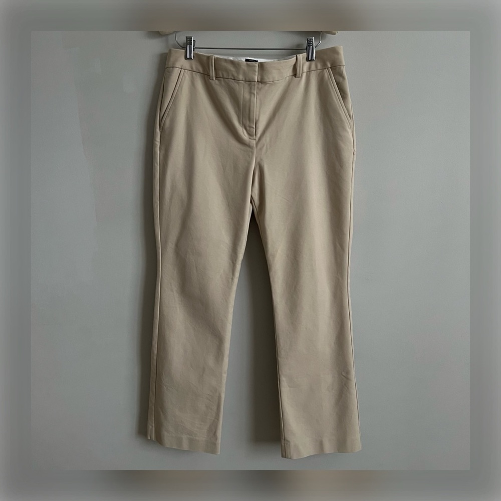 TALBOTS Petites Freeport Straight Leg Dress Pants in Beige Khaki